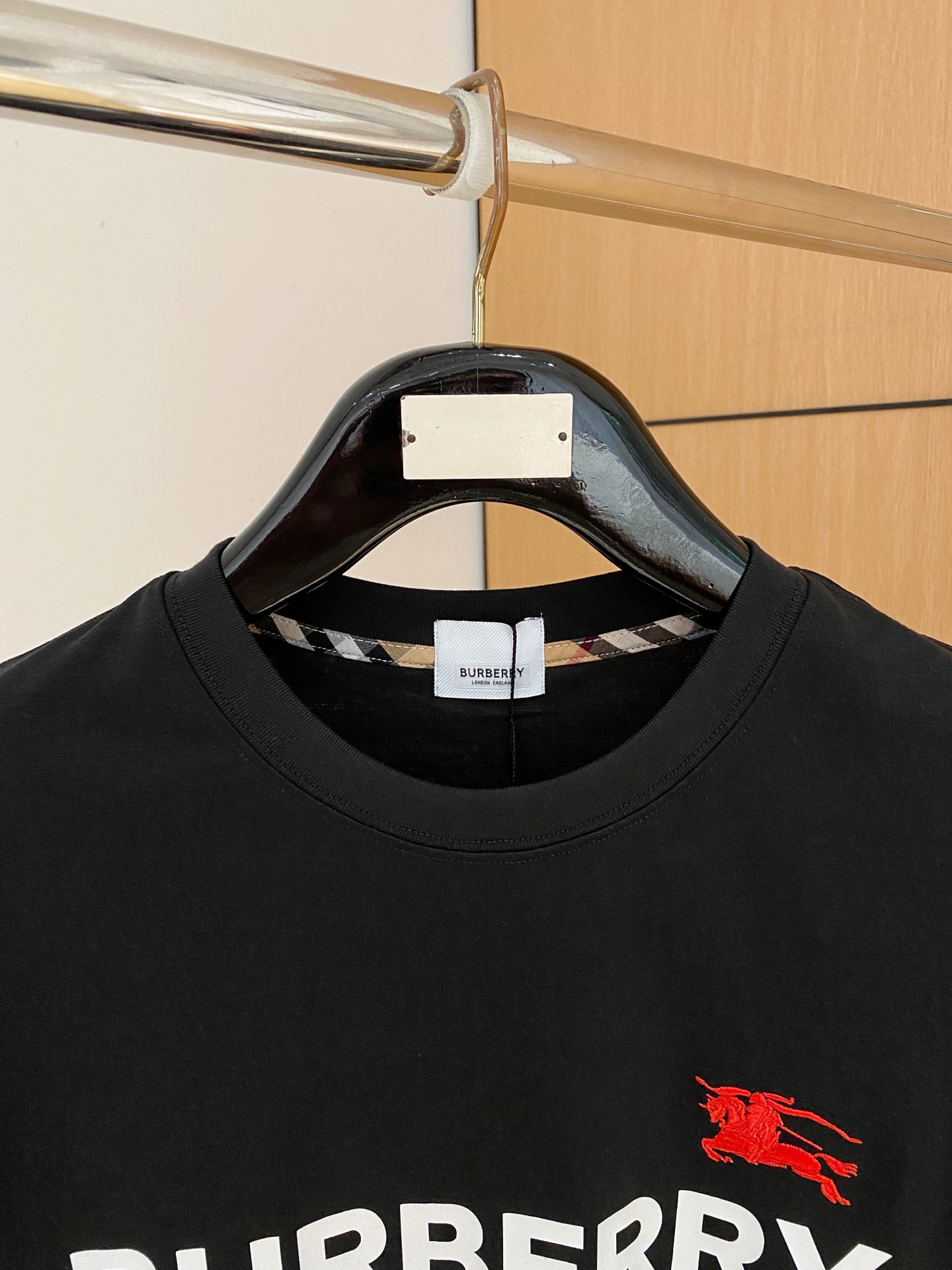 short sleeves